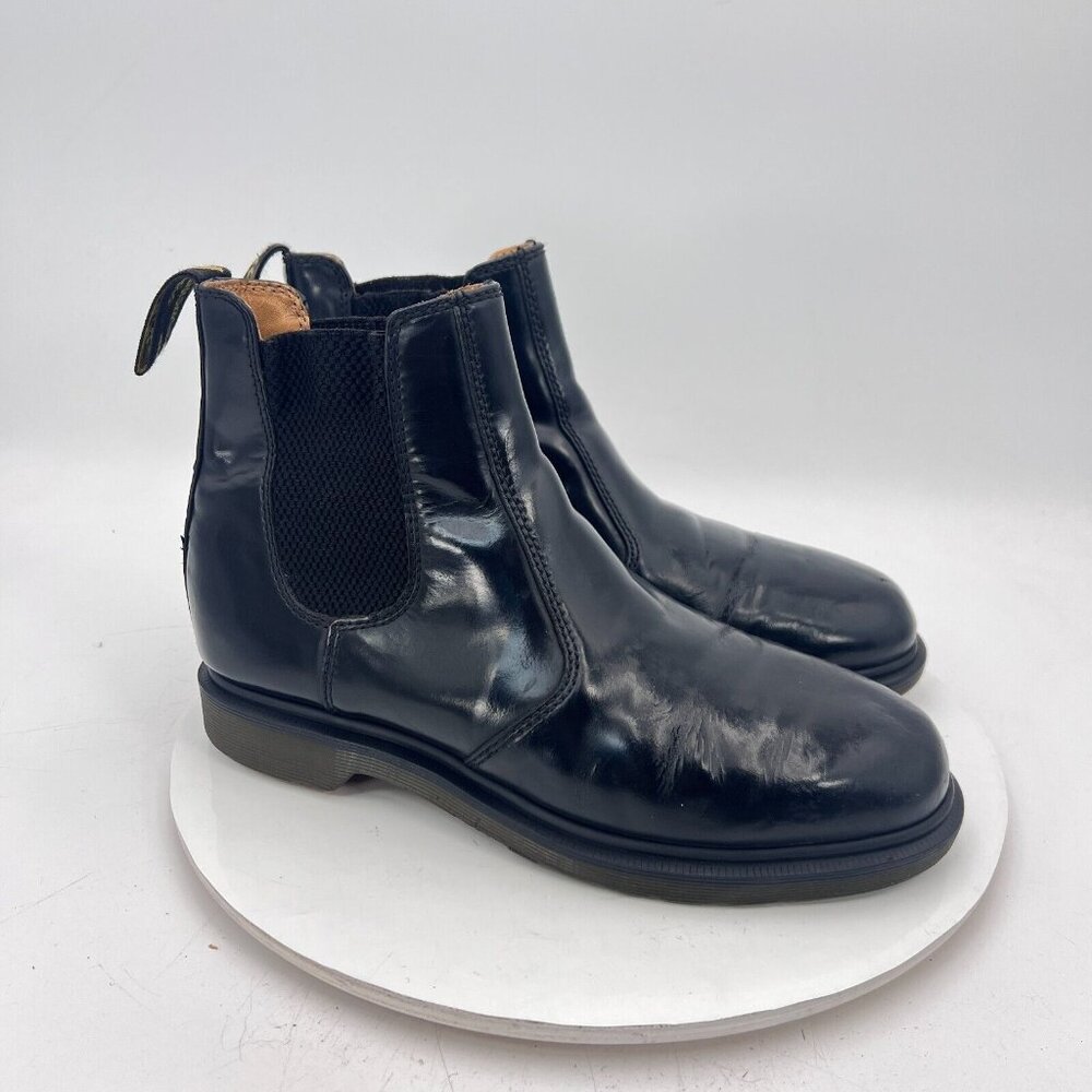 Dr. Martens 2976 Chelsea Boots